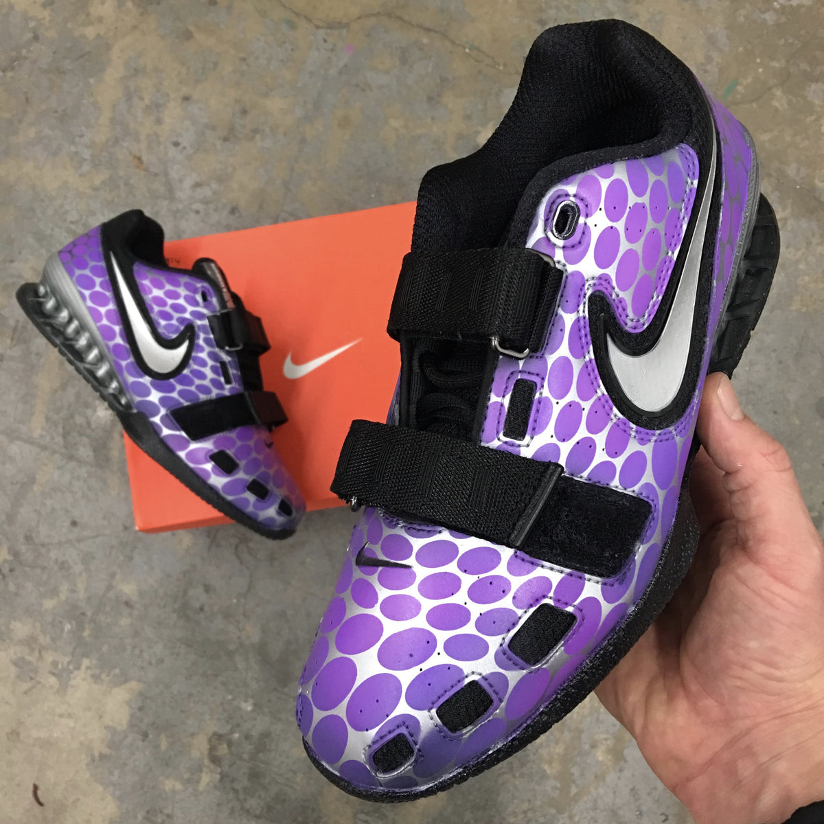 Apariencia Aliviar baloncesto Custom Nike Romaleos 2 - How To Paint Custom Lifters – B Street Shoes