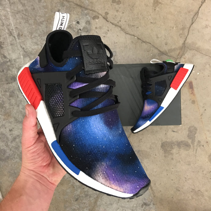Latest Projects and Customs in the Shoedio! – Tagged adidas NMD R1 – B  Street Shoes
