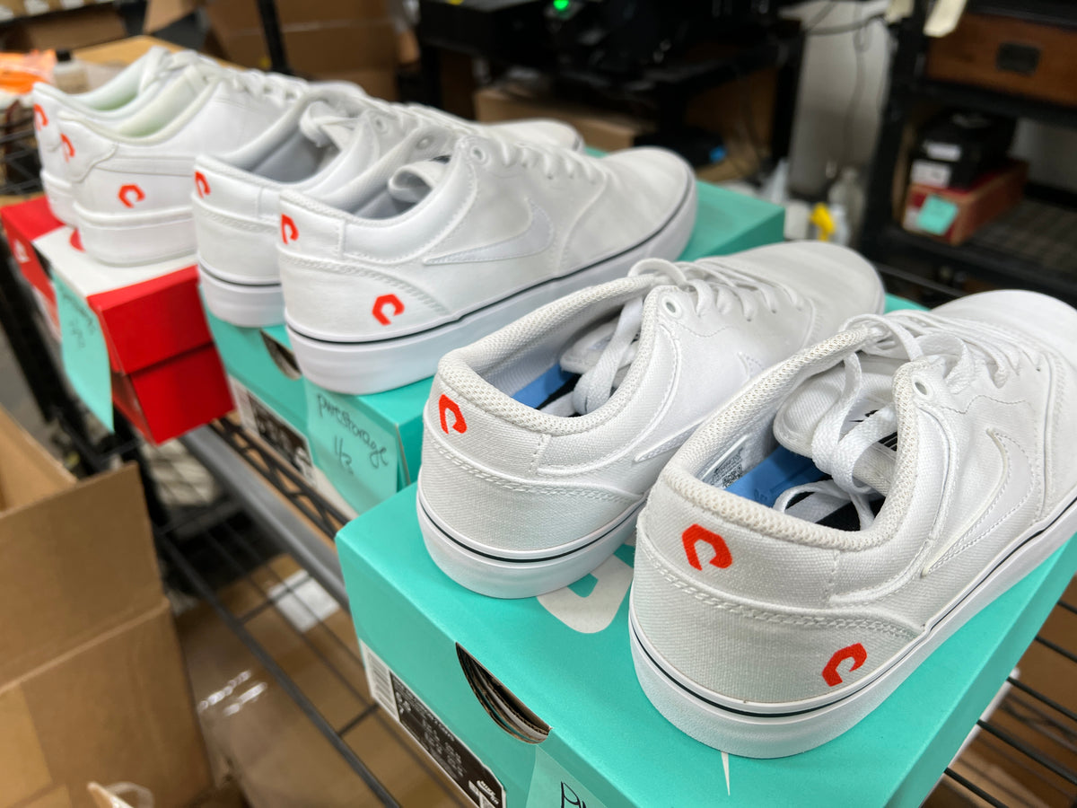 wholesale nikes for sale