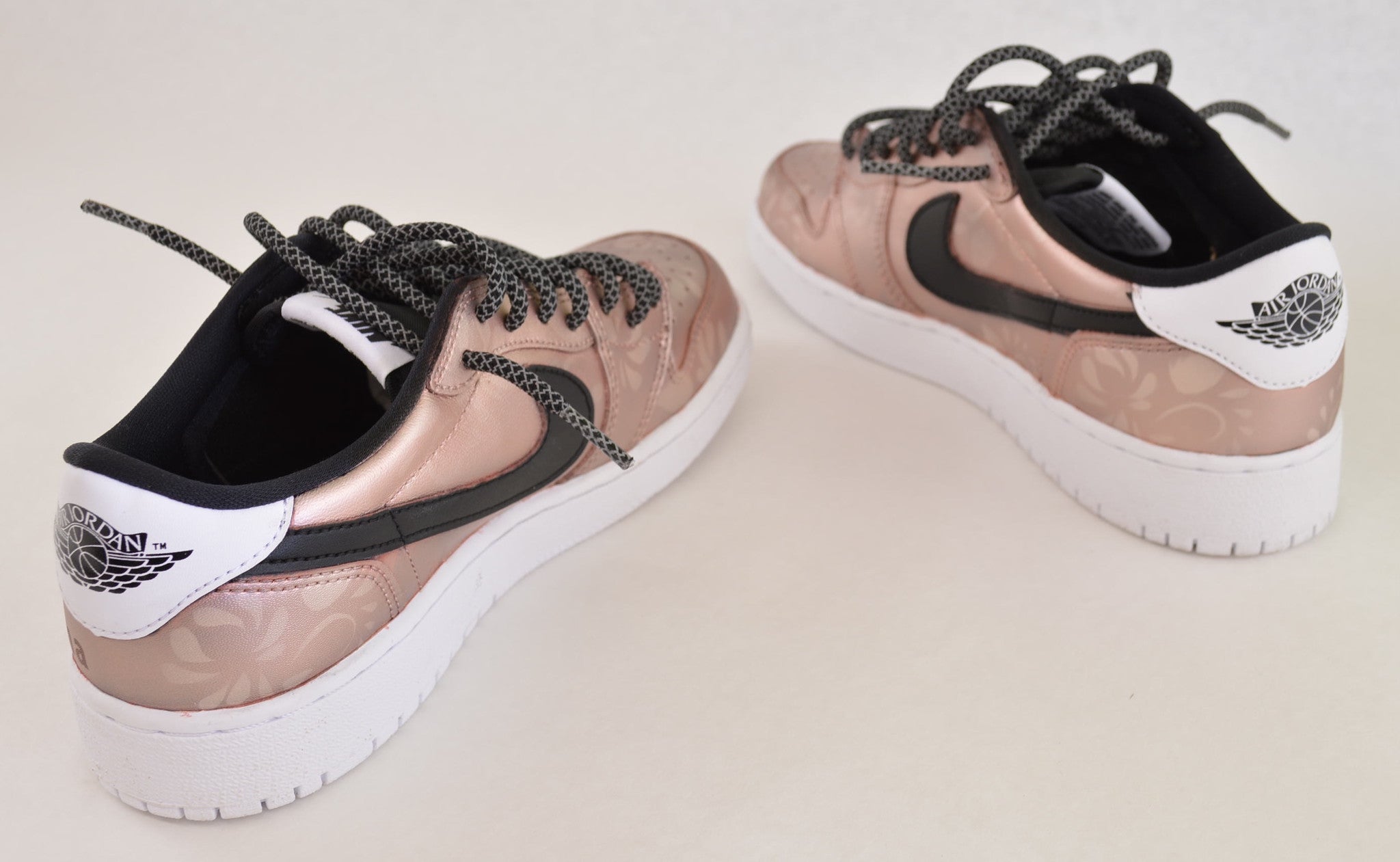 Custom Hand Painted Made To Order Nike Air Jordan 1 AJ1 Low Shoes  (Men/Women)