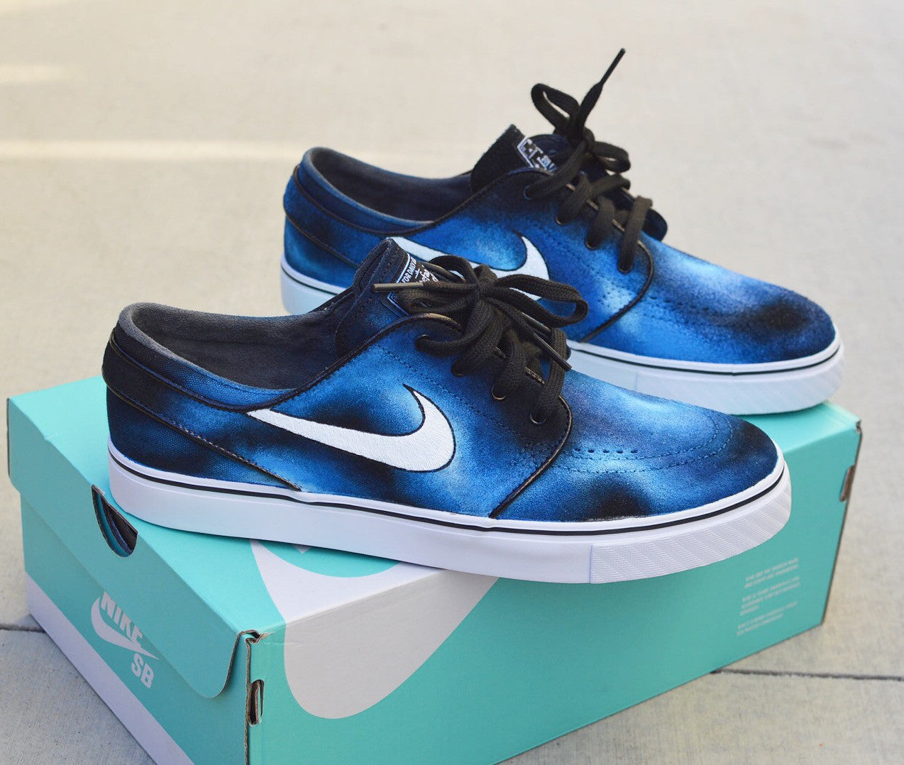 blue nike sb shoes