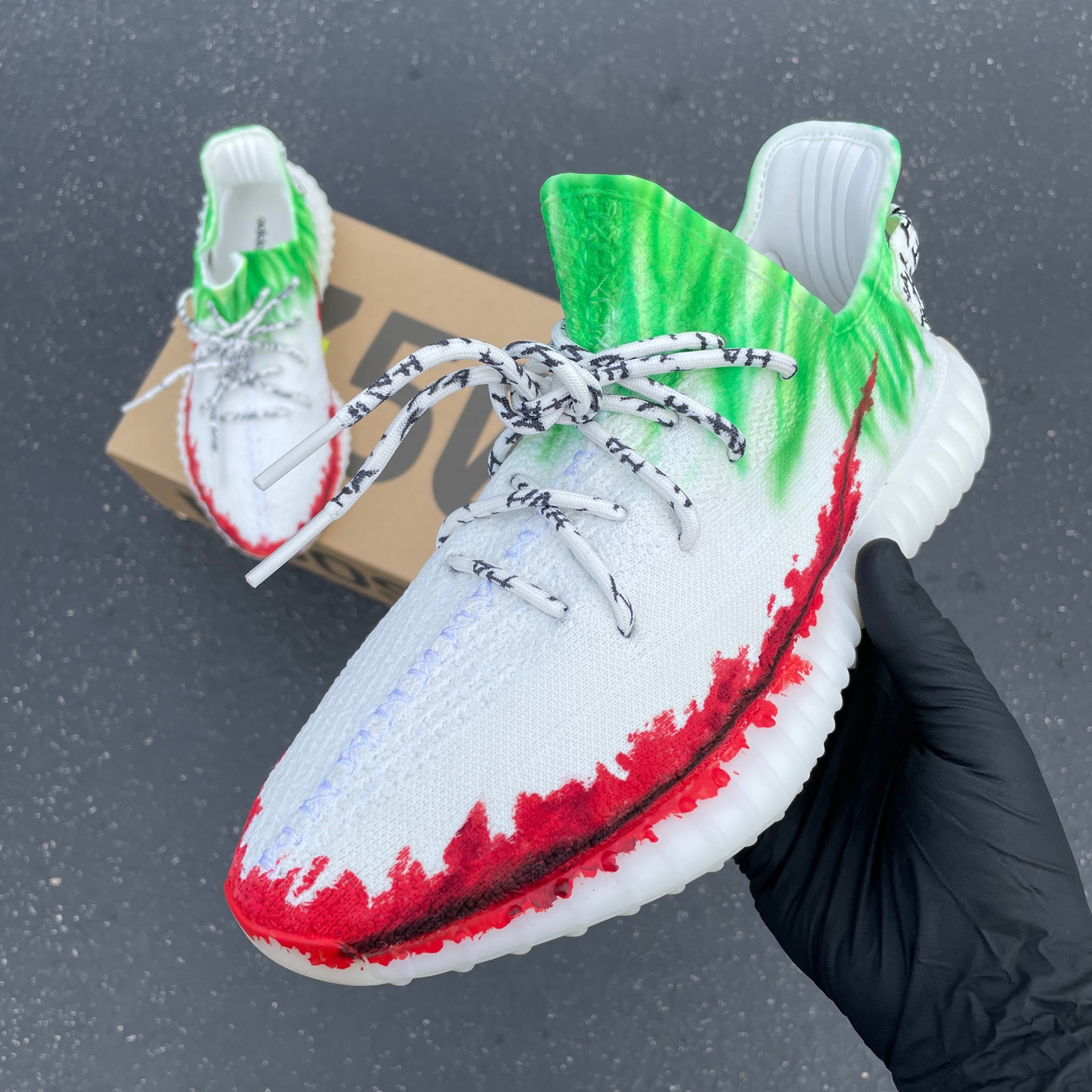 Men's size 11.5 White Yeezy Boost 350 Sneakers - Joker Theme