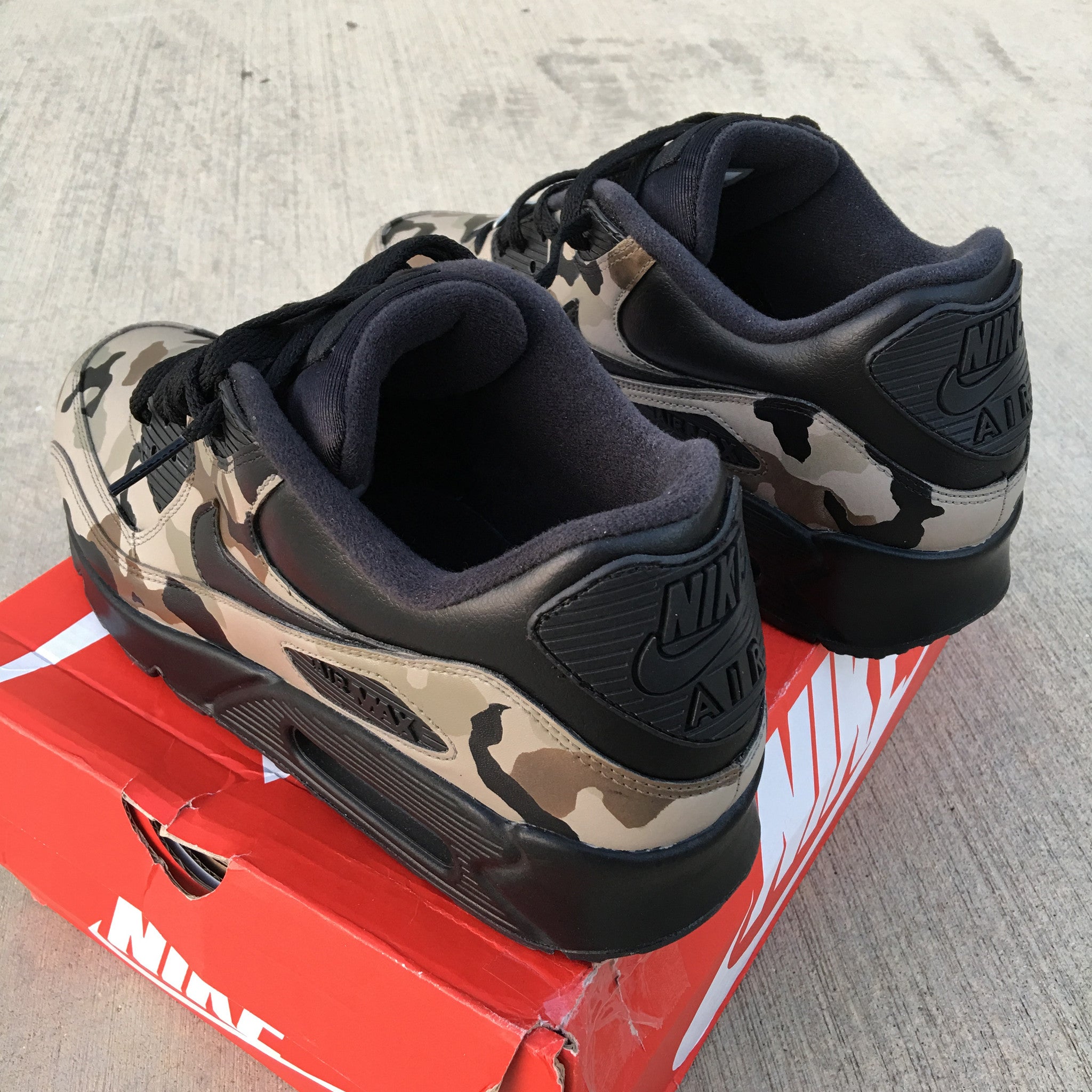 JackBoys Nike Air Max 90/1 Custom Hand Painted Shoes