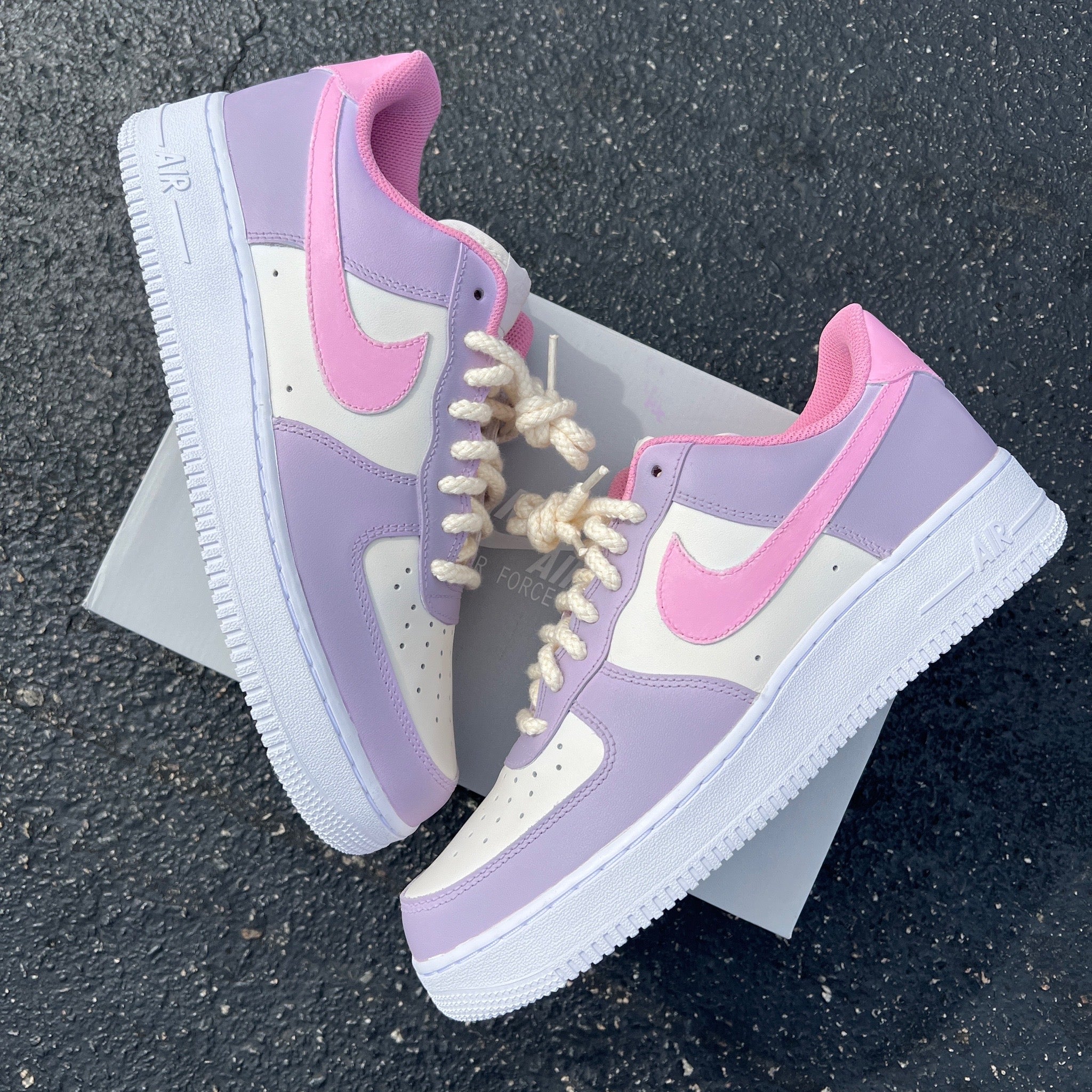 Implementeren Auckland specificatie Custom Painted Nike Air Force 1 Sneakers - Light Colors – B Street Shoes