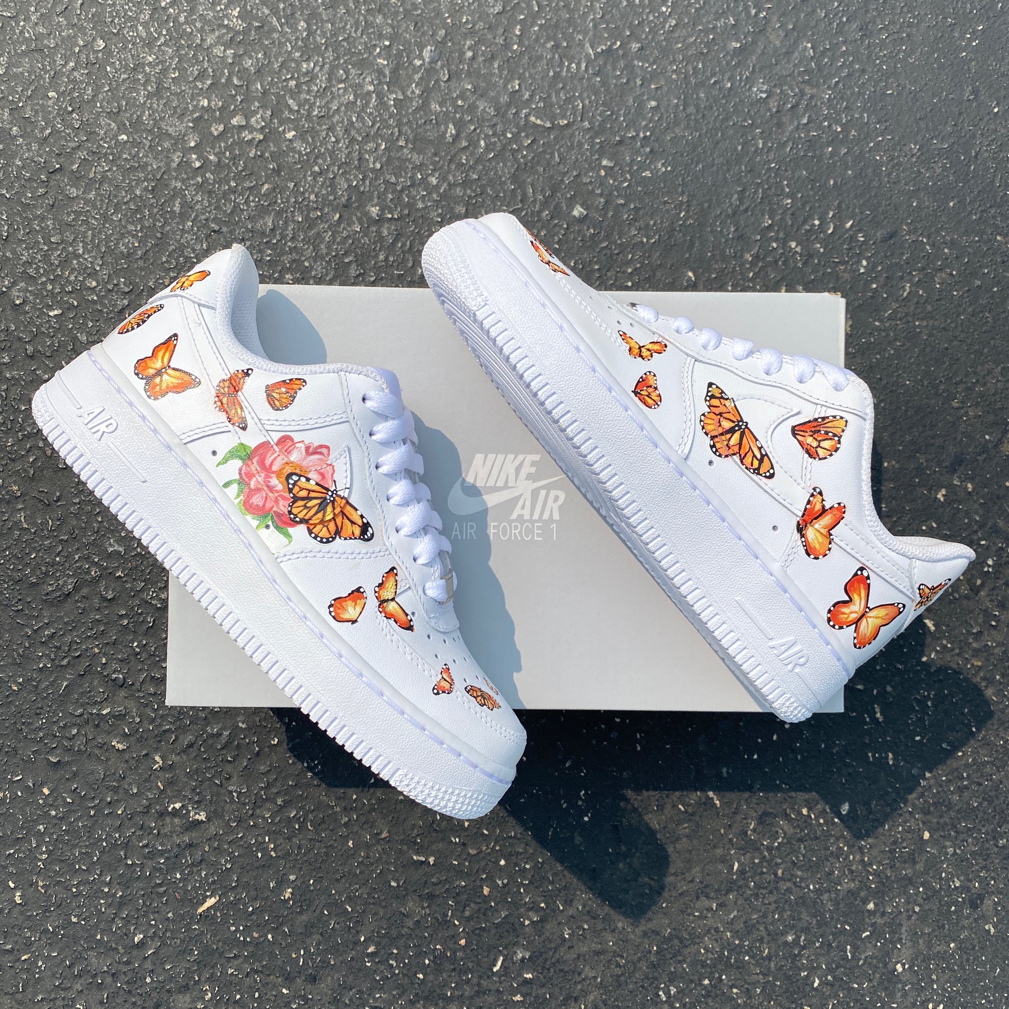 Butterfly Nike Air Force 1 07 Sneakers - Womens Nikes
