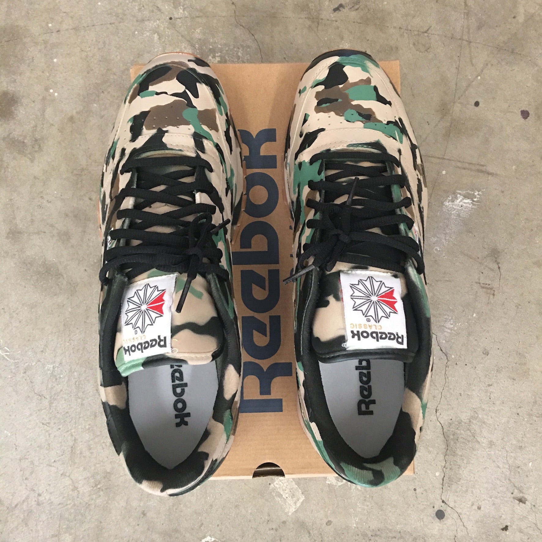 lån vrede Eddike Custom Camouflage Reebok Classics – B Street Shoes